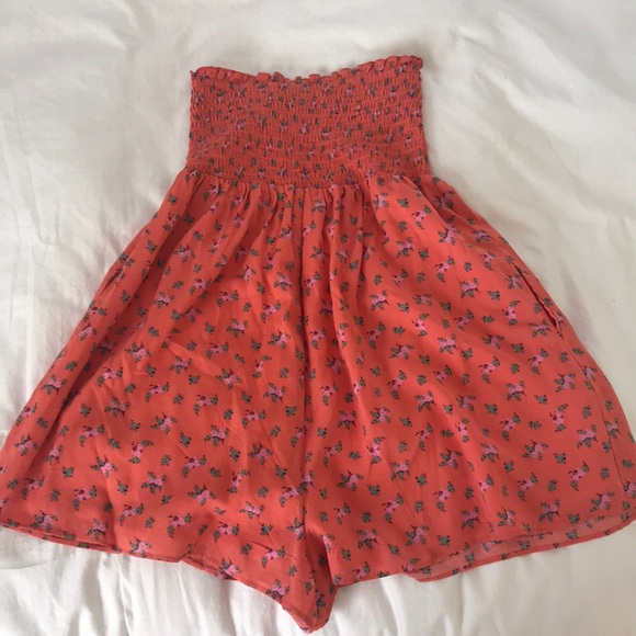 Floral Romper - Picture 2 of 3